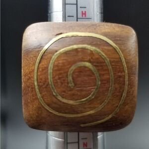 Size 5 wooden swirl aztec tribal ring. R141